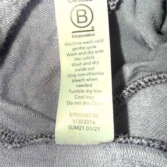 ATHLETA Balance 4” Shortie Shorts - Positive Latitudes Tempest Violet Plus 1X - Picture 10 of 10